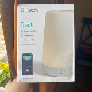 Sealed hatch night light